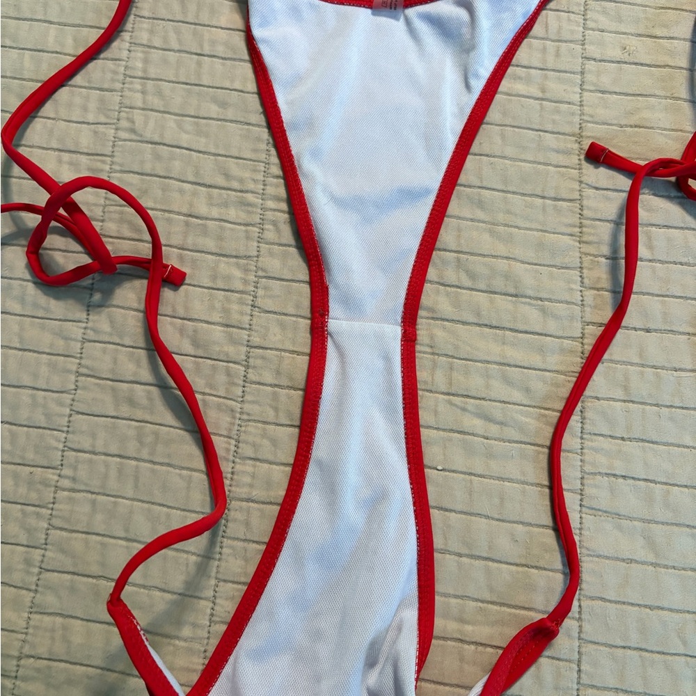 FINAL OFFER!  - SHEIN Red Triangle Bikini Women’s Swimwear - Small - Picture 6 of 8